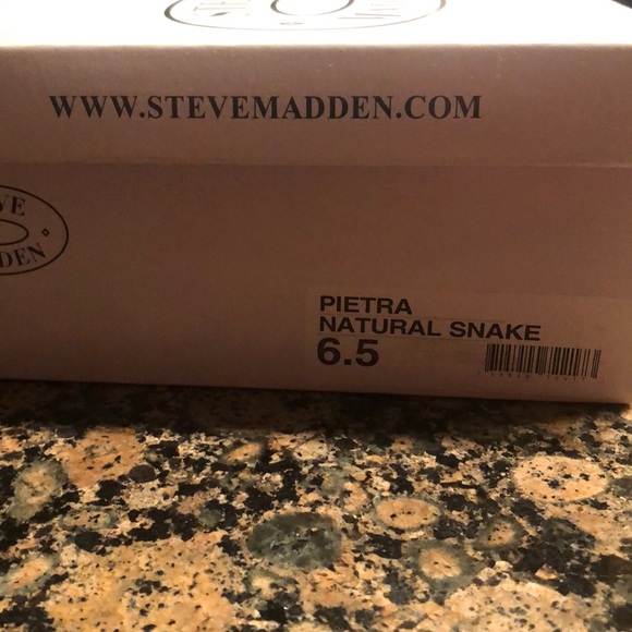 Steve Madden natural snake pietra heels 6.5 - Picture 5 of 5